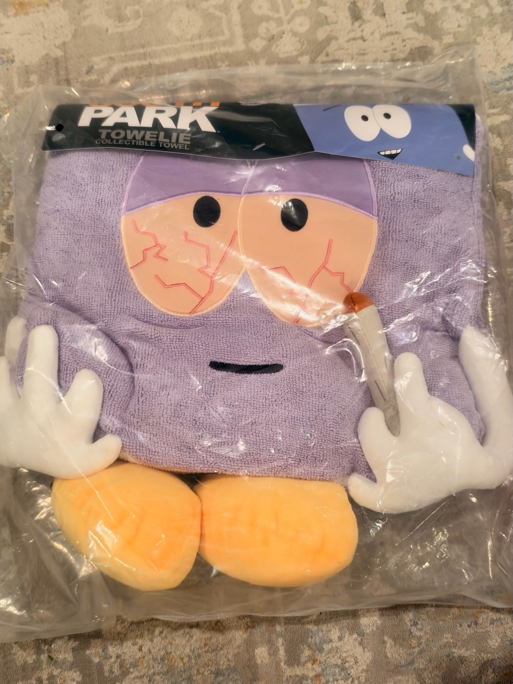 South Park Stoned Towelie 24" Real Towel by Kidrobot - Picture 3 of 3